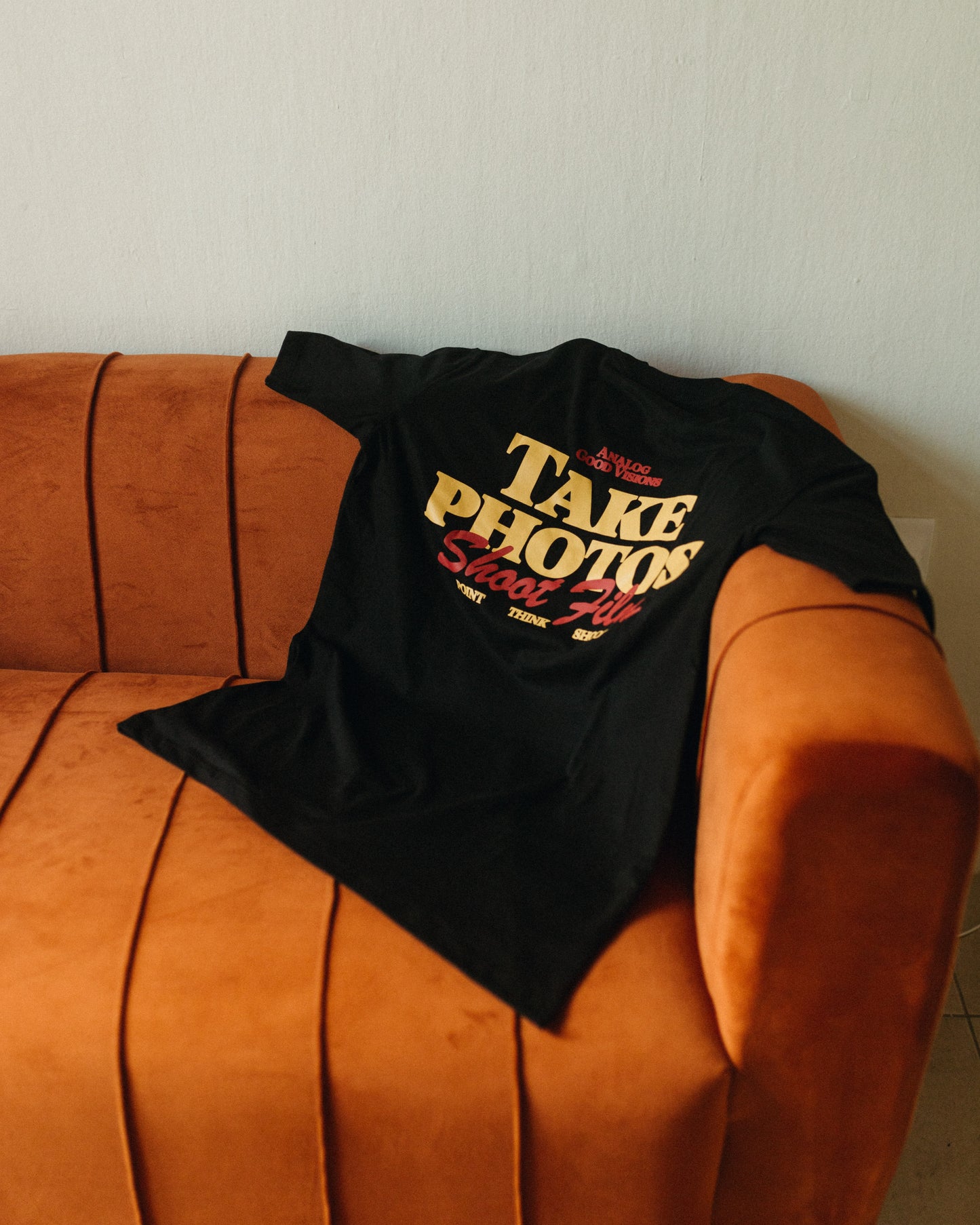 Camiseta Take Photos, Shoot Film - Preta
