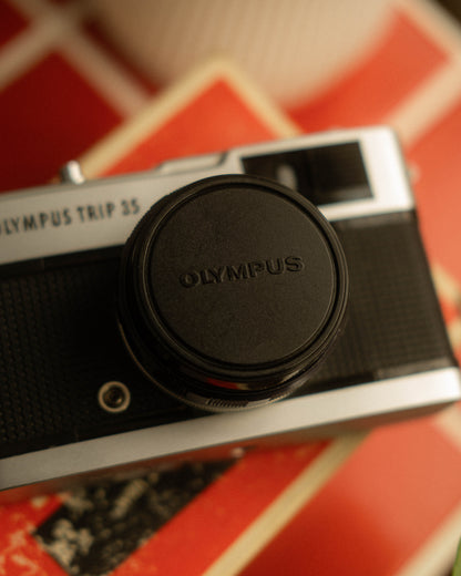 Olympus Trip 35 + flash Olympus PS 200