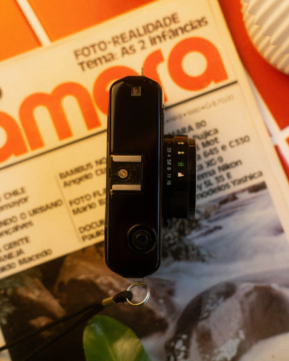 Yashica ME-1