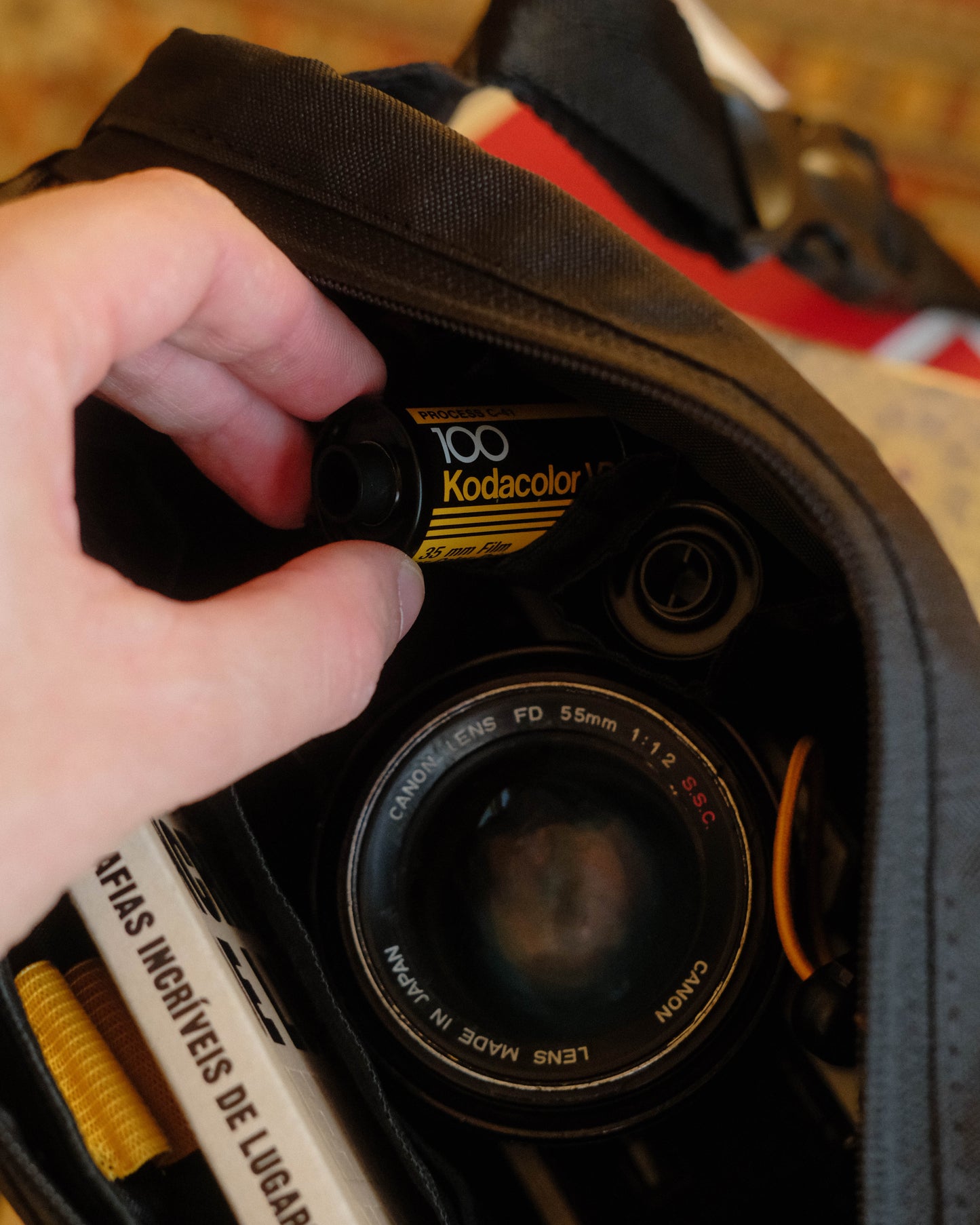 Camera bag crossbody Analog large - black