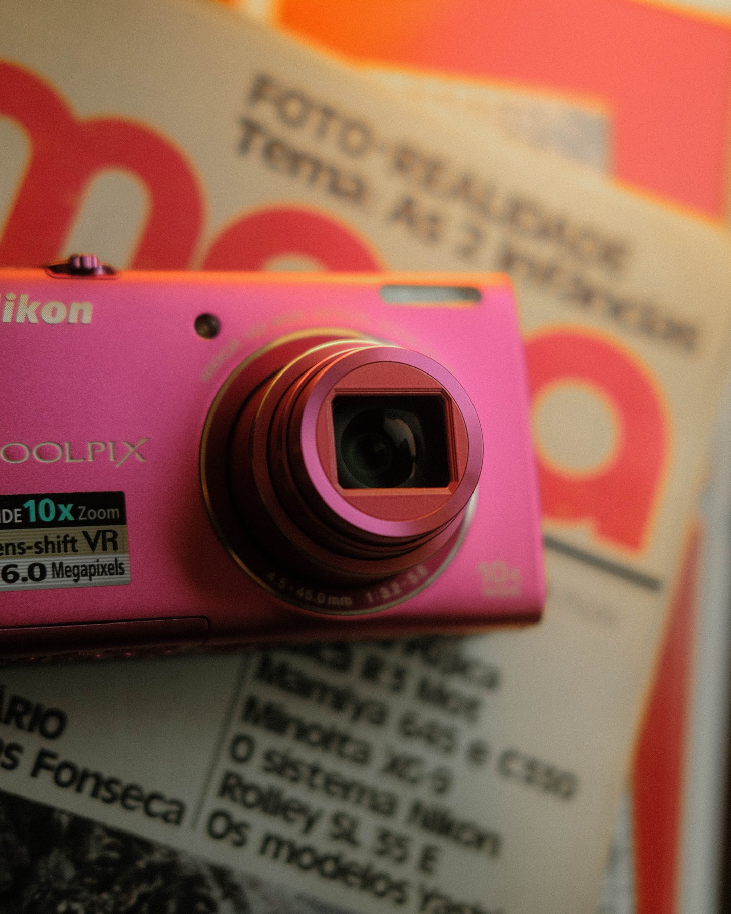 Nikon Coolpix S6200