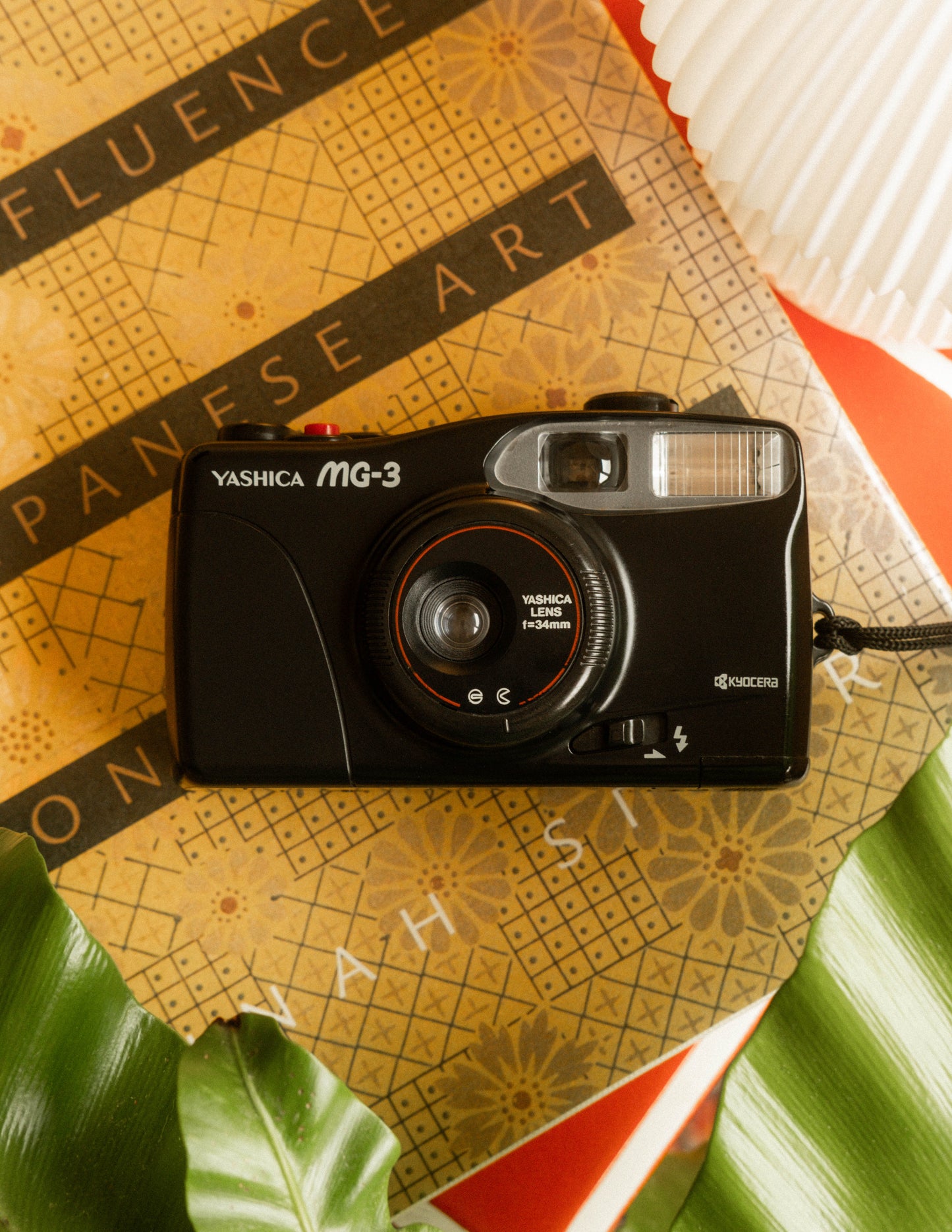 Yashica Mg-3