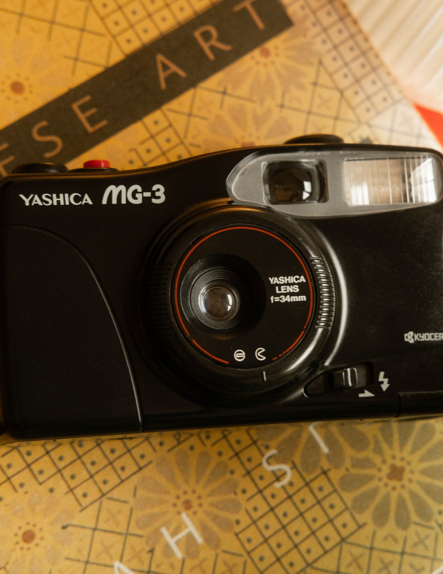 Yashica Mg-3