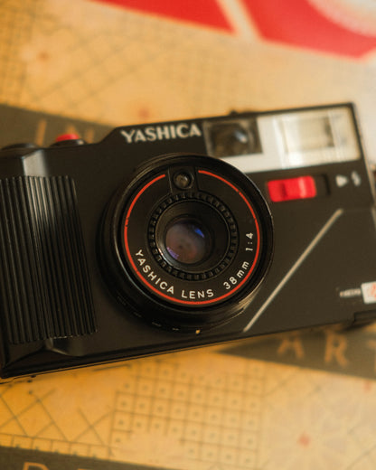 Yashica MF-3