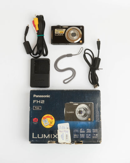 Panasonic Lumix FH2