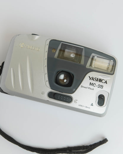 Yashica MC-28 (sem flash)