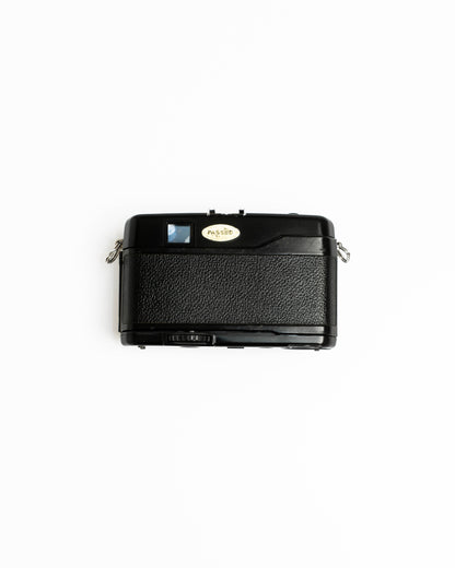 Yashica ME-1